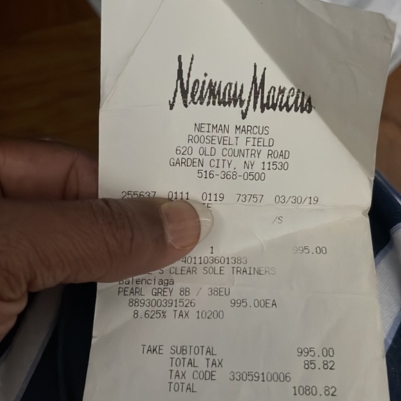 AUTHENTIC BALENCIAGA SNEAKERS!(ORIGINAL SALE RECEIPT SHOWN) - Picture 4 of 9